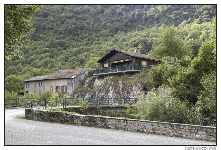 #Pascal-Photo-Web #Aston #Paysage #Arige #France #campagne #Occitanie #patrimoine #touristique #village montagne #sud #ouest