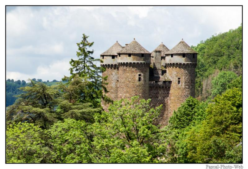 #Pascal-Photo-Web #Ville #medieval #Anjony-Tourneville #Paysage #Cantal #France #auvergne #patrimoine #touristique #15