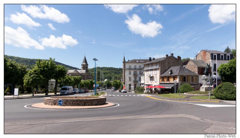 #Pascal-Photo-Web #Village #medieval #La Bourboule #Paysage #Puy-de-Dme #France #auvergne #patrimoine #touristique