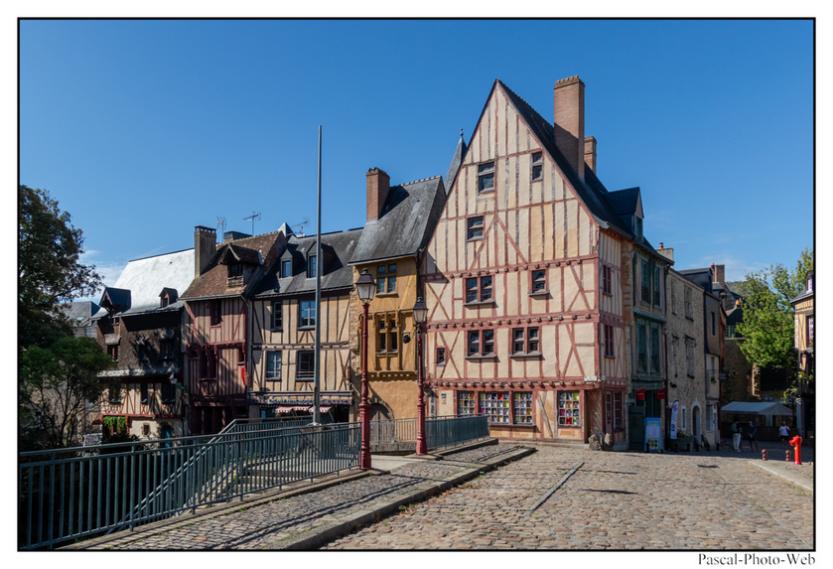 #Pascal-Photo-Web #Village #medieval #Paysage #72 #sarthe #France #pays-de-la-loire #patrimoine #touristique #Le-Mans