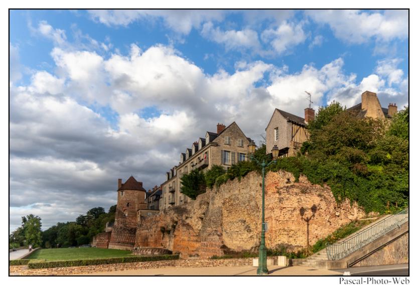 #Pascal-Photo-Web #Village #medieval #Paysage #72 #sarthe #France #pays-de-la-loire #patrimoine #touristique #Le-Mans