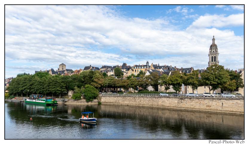 #Pascal-Photo-Web #Village #medieval #Paysage #72 #sarthe #France #pays-de-la-loire #patrimoine #touristique #Le-Mans