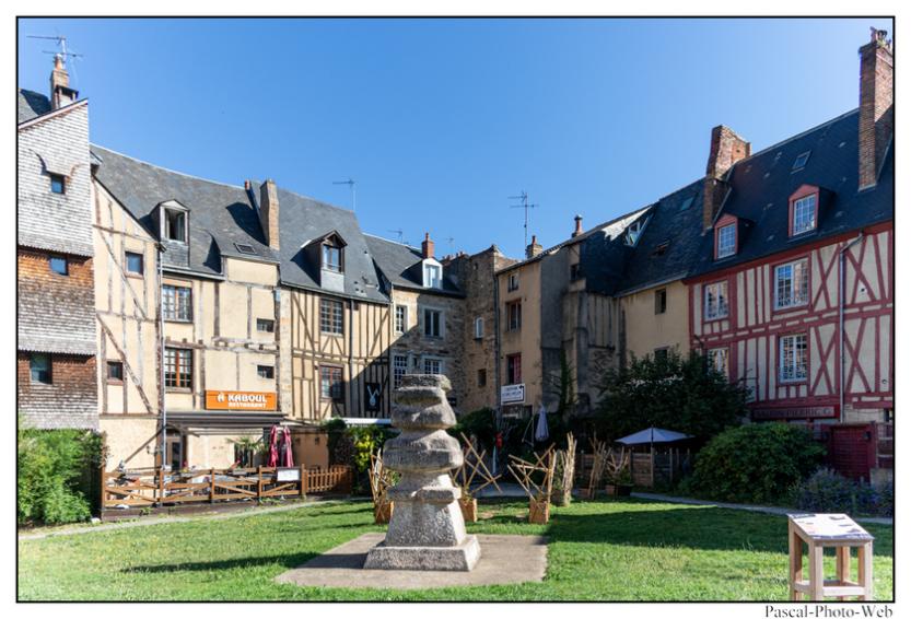 #Pascal-Photo-Web #Village #medieval #Paysage #72 #sarthe #France #pays-de-la-loire #patrimoine #touristique #Le-Mans