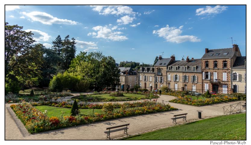 #Pascal-Photo-Web #Village #medieval #Paysage #72 #sarthe #France #pays-de-la-loire #patrimoine #touristique #Le-Mans