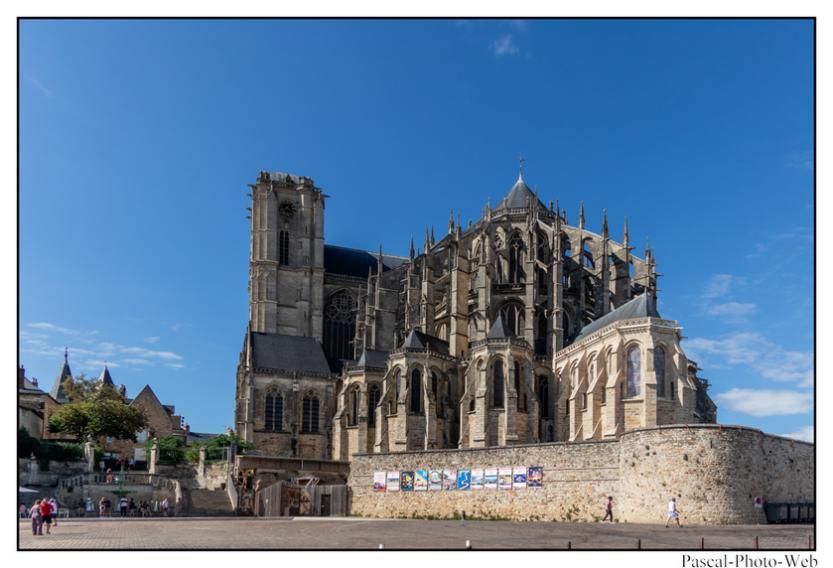 #Pascal-Photo-Web #Village #medieval #Paysage #72 #sarthe #France #pays-de-la-loire #patrimoine #touristique #Le-Mans