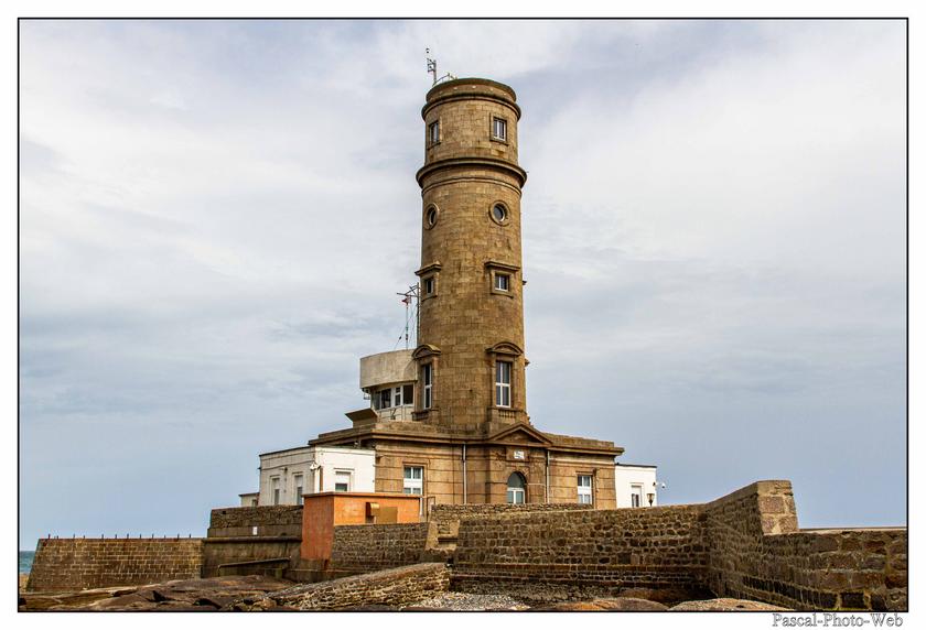  #urbain #Barfleur #pascal-photo-web #normandie #Manche #50 #france #nord #ouest #patrimoine #plage #litoral #phare