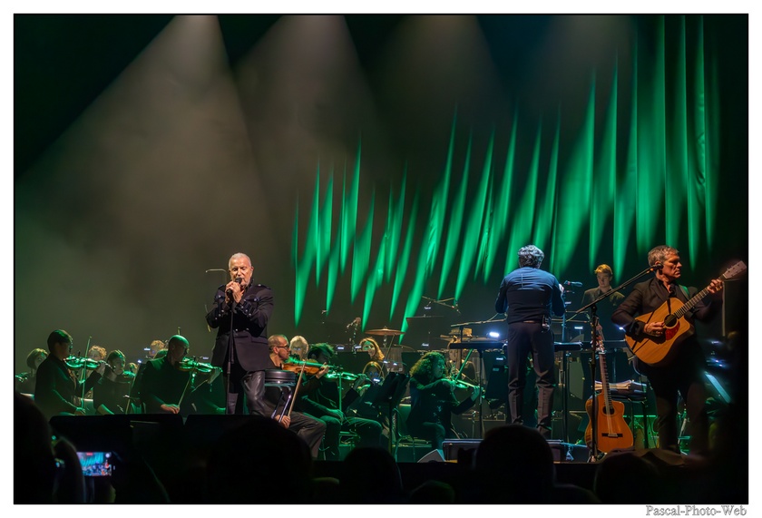 #pascalphotoweb #concert #bernardlavilliers #chanteur #rouen #zenith