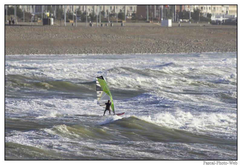 #lehavre #plage #pascal-photo-web #windsurf #plancheavoile #normandie #seine-maritime #76 #france #nord #ouest #sport #patrimoine